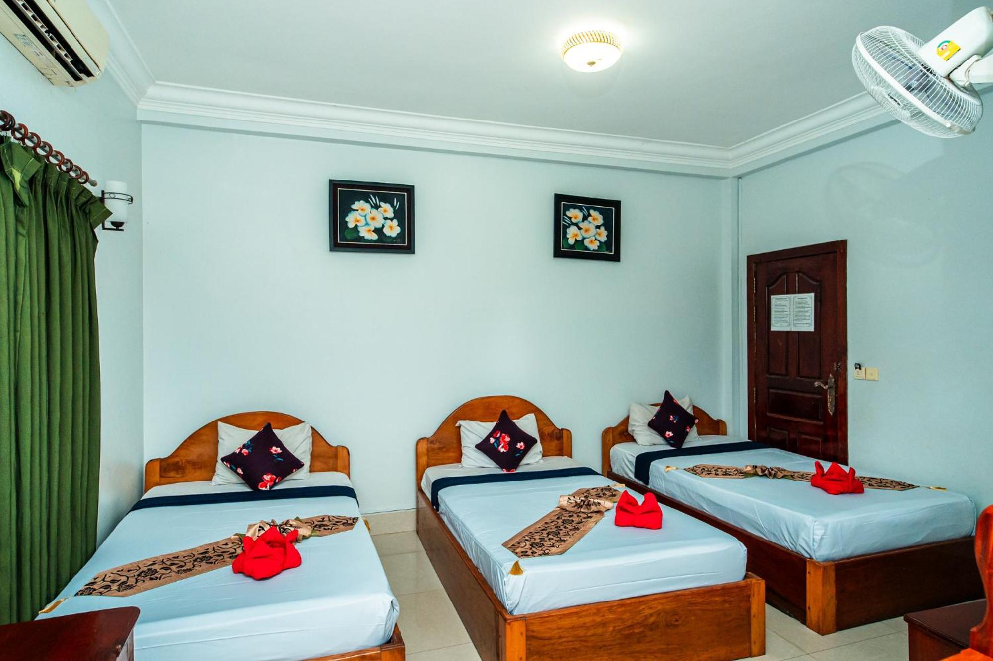 Golden Papaya Guesthouse Siem Reap Buitenkant foto